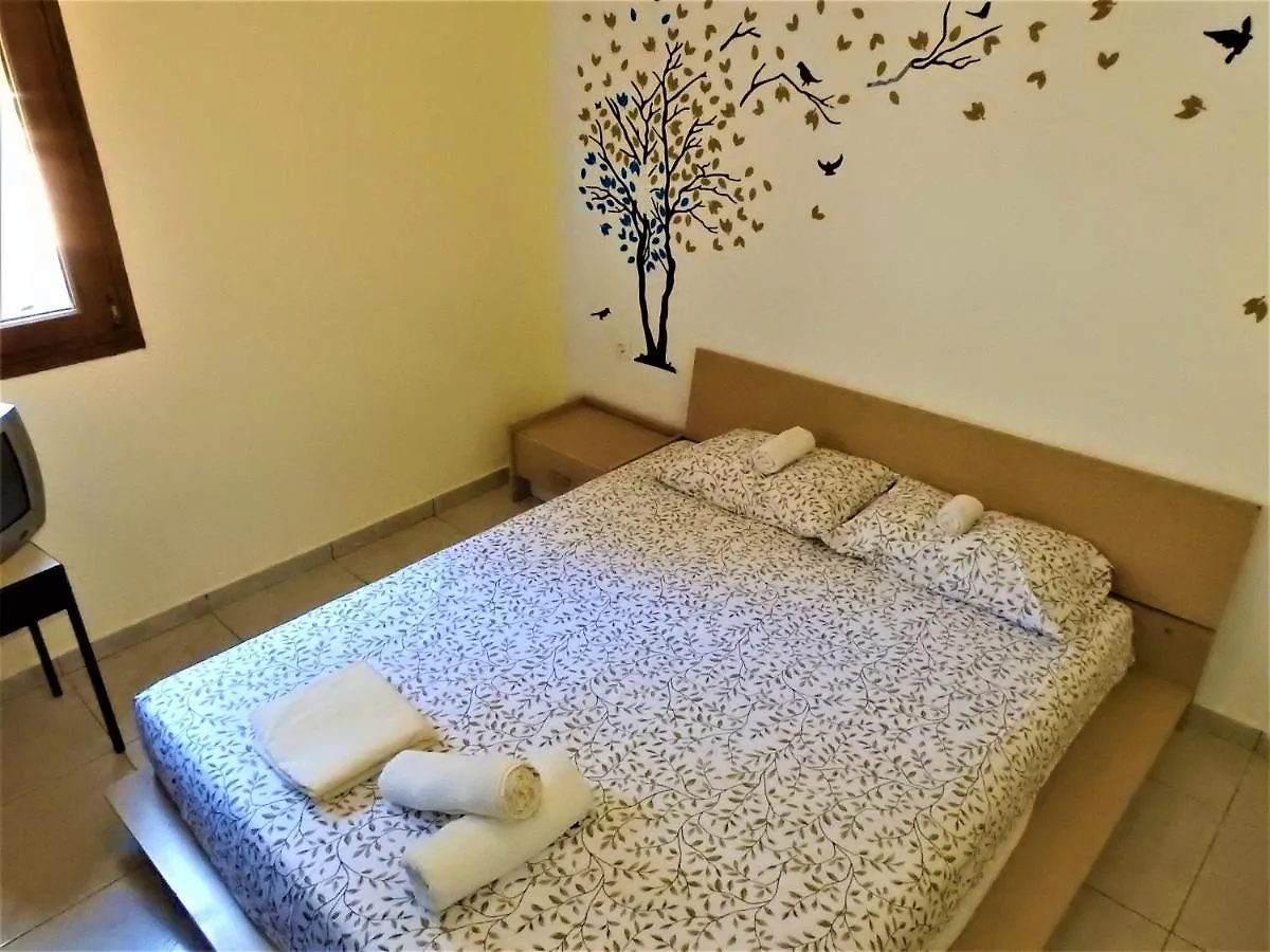 Konstantinos Vourvourou Apartment