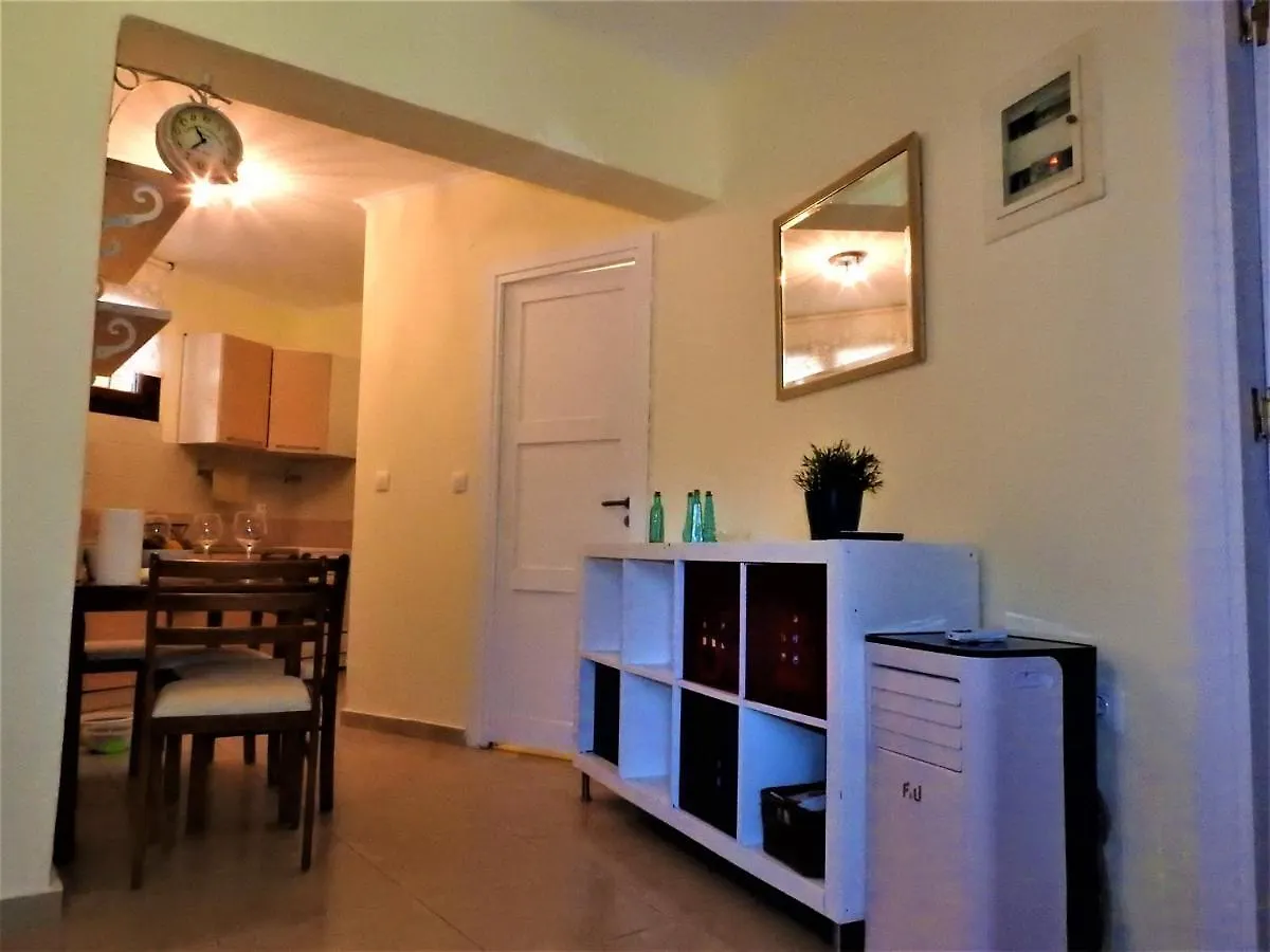 Konstantinos Vourvourou Apartment Greece
