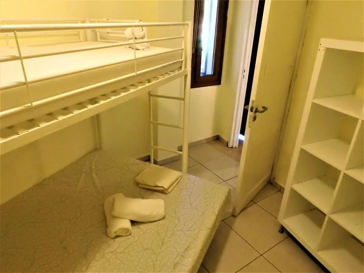 Konstantinos Vourvourou Apartment Greece